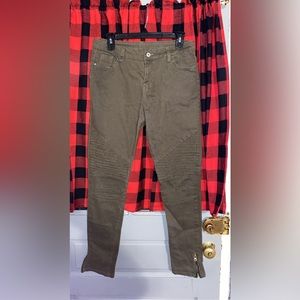 Green jeans with ankle zippers